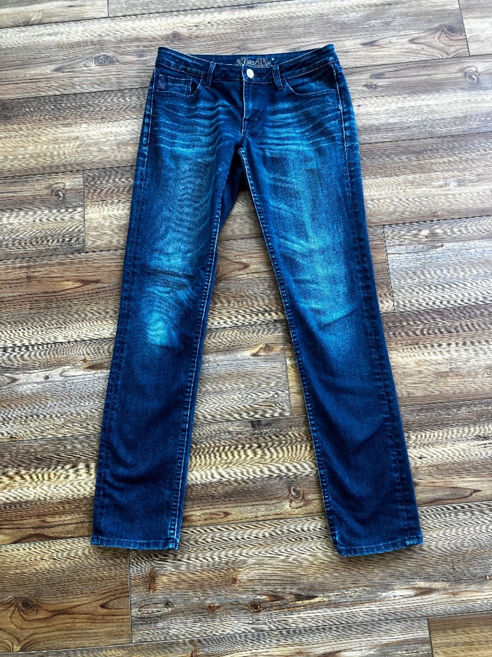 Miss Me Women's "Nicole" 5 Pocket Low Rise Skinny Blue Jeans - Size 29